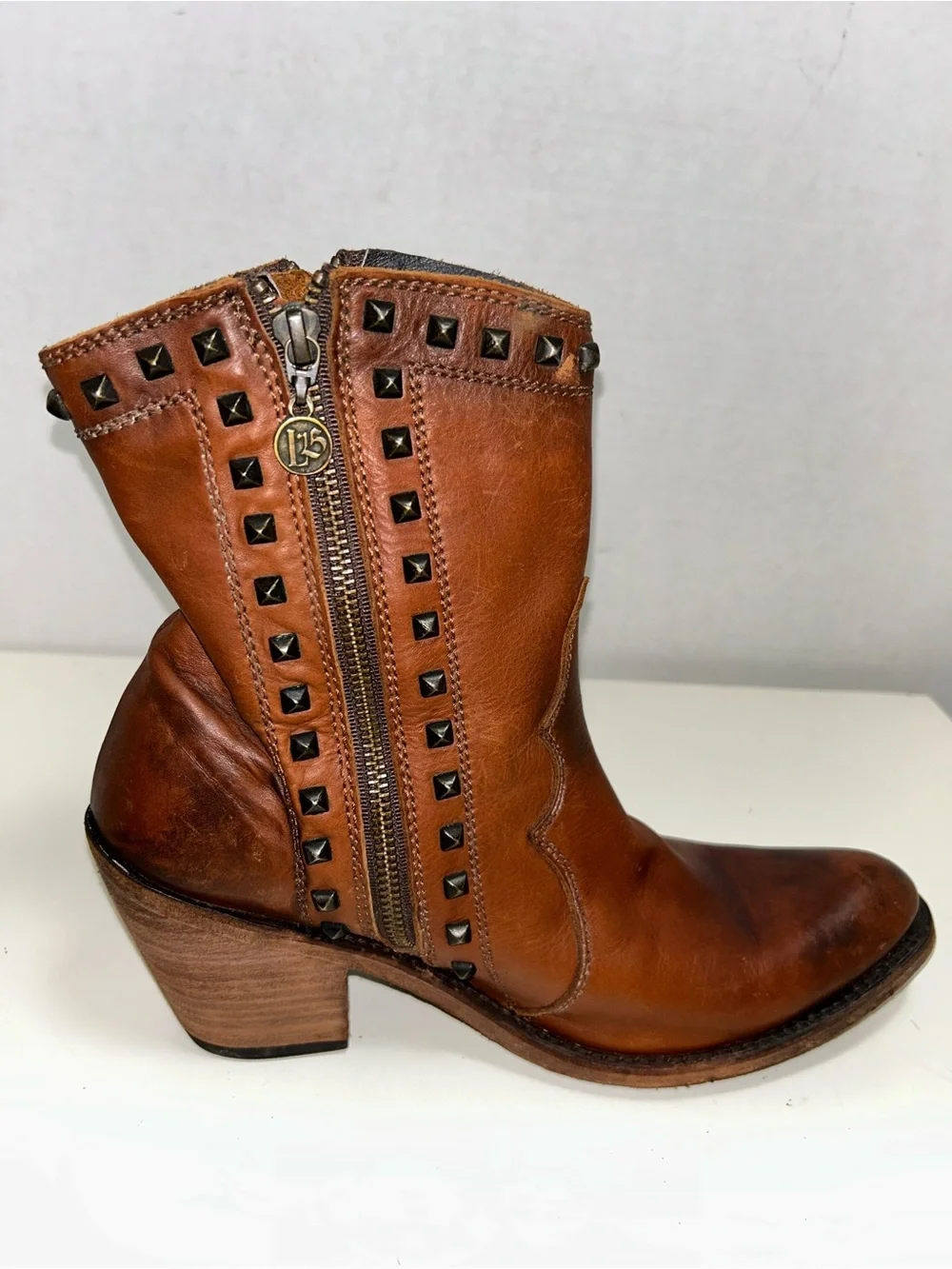 Liberty Black Delano Cotto Brown Distressed Leather Studded Western Cowboy Boot
